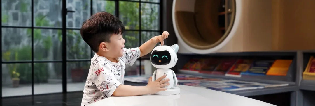 Robot Pika AI Học Tiếng Anh Thông Minh + Phần mềm 6T - Tương Tác 2 Chiều Cho Bé - BH 12 THÁNG — ảnh 2